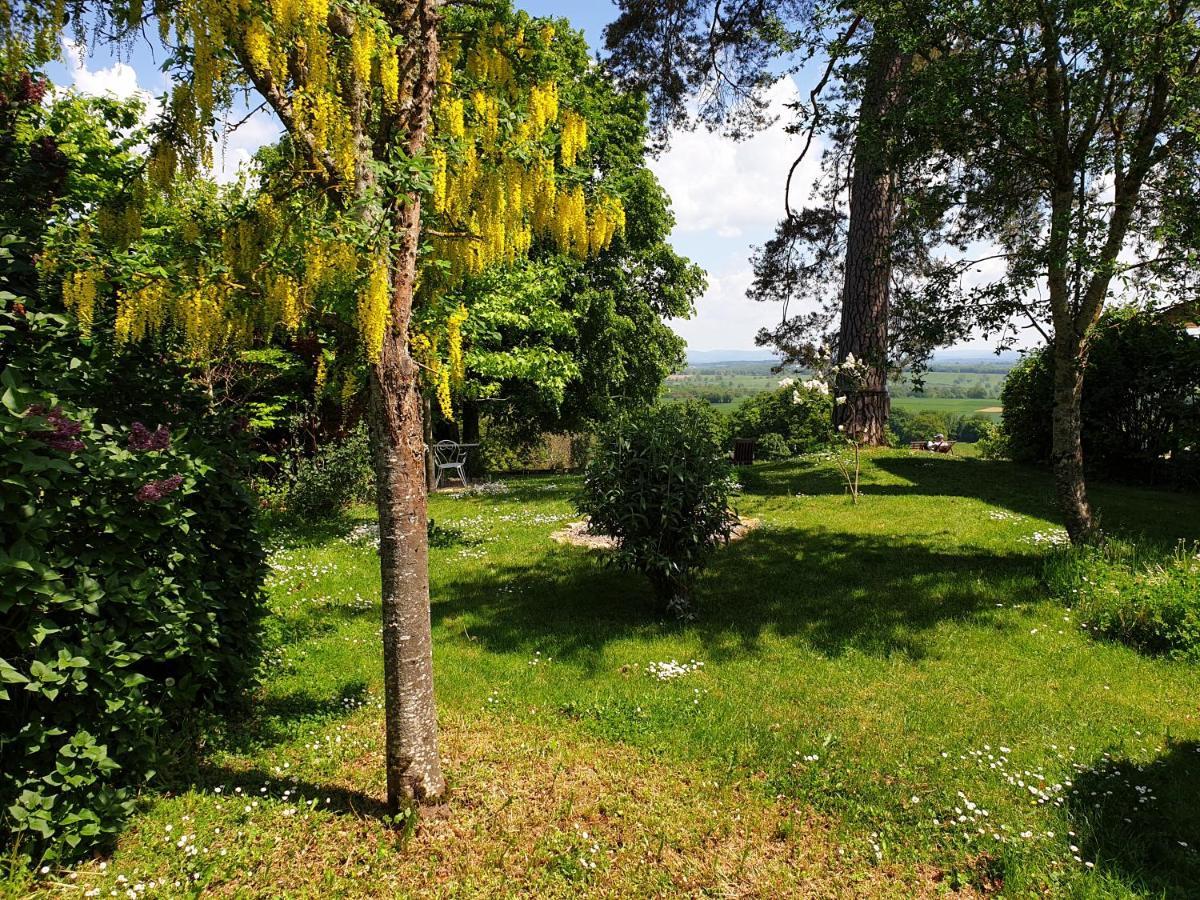 Villa Champallement Luaran gambar